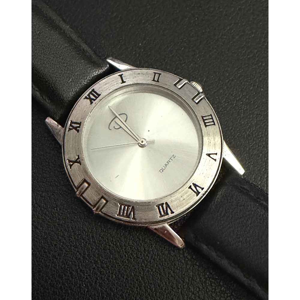 Oscar de la Renta Watch Black Leather New Battery